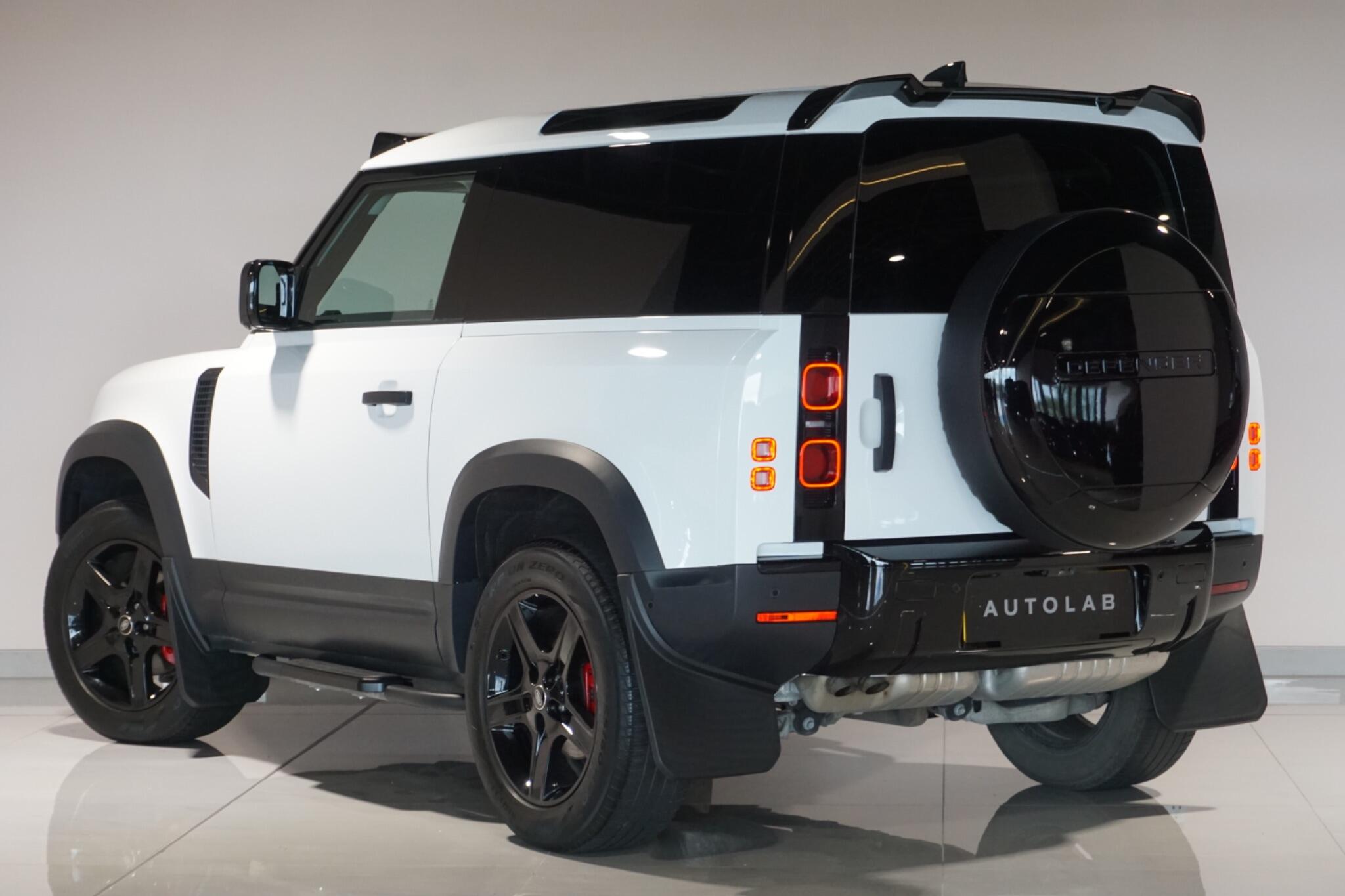 Land Rover Defender 90 3.0 D250 MHEV Hard Top SUV 3dr Diesel Auto 4WD SWB Euro 6 (s/s) (250 ps)